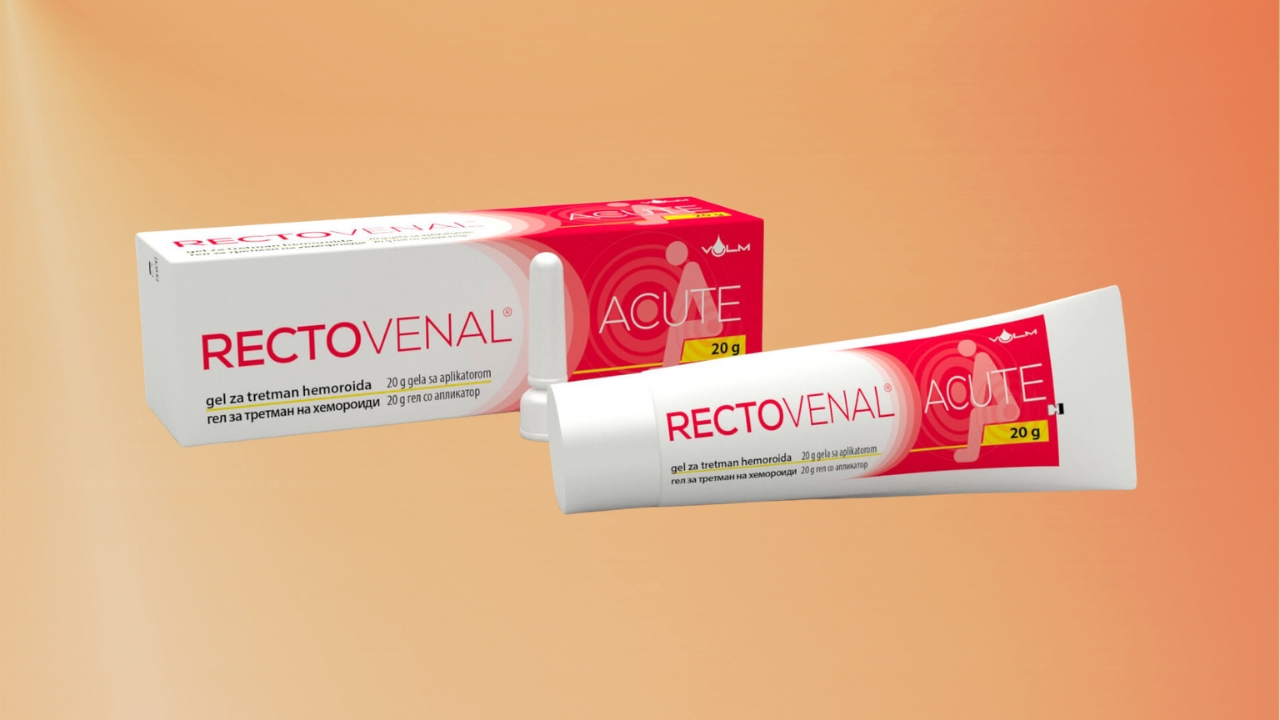 Pakovanje i tuba Rectovenal Acute gela za hemoroide sa aplikatorom prikazani na svetloj pozadini